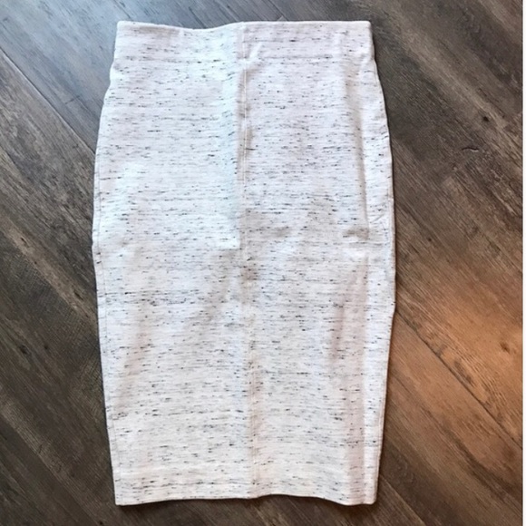 Aritzia Wilfred Heathered Pencil Skirt - Picture 5 of 6